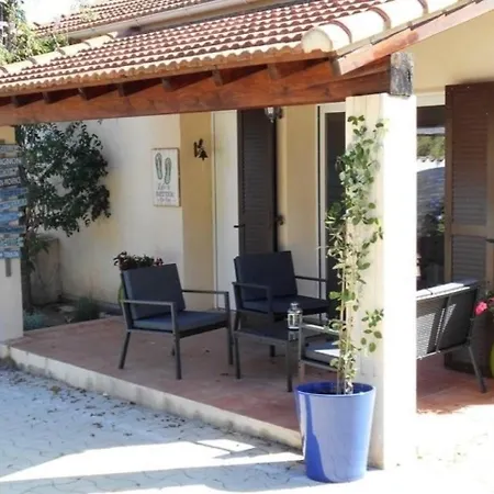 House 2 Bis Av Des Rouges Gorges 5 Holiday home